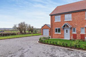 Clifton Close, St Weonards, Herefordshire, HR2 8FN